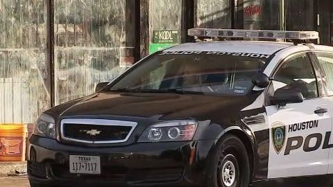 Dos heridos en incidente en zona de Hollywood.