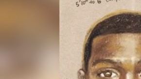 Uno de los sospechosos según la policía, les apuntó una pistola a tres personas.