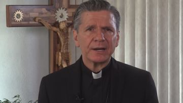 El Arzobispo Gustavo García-Siller criticó el racismo y las matanzas.