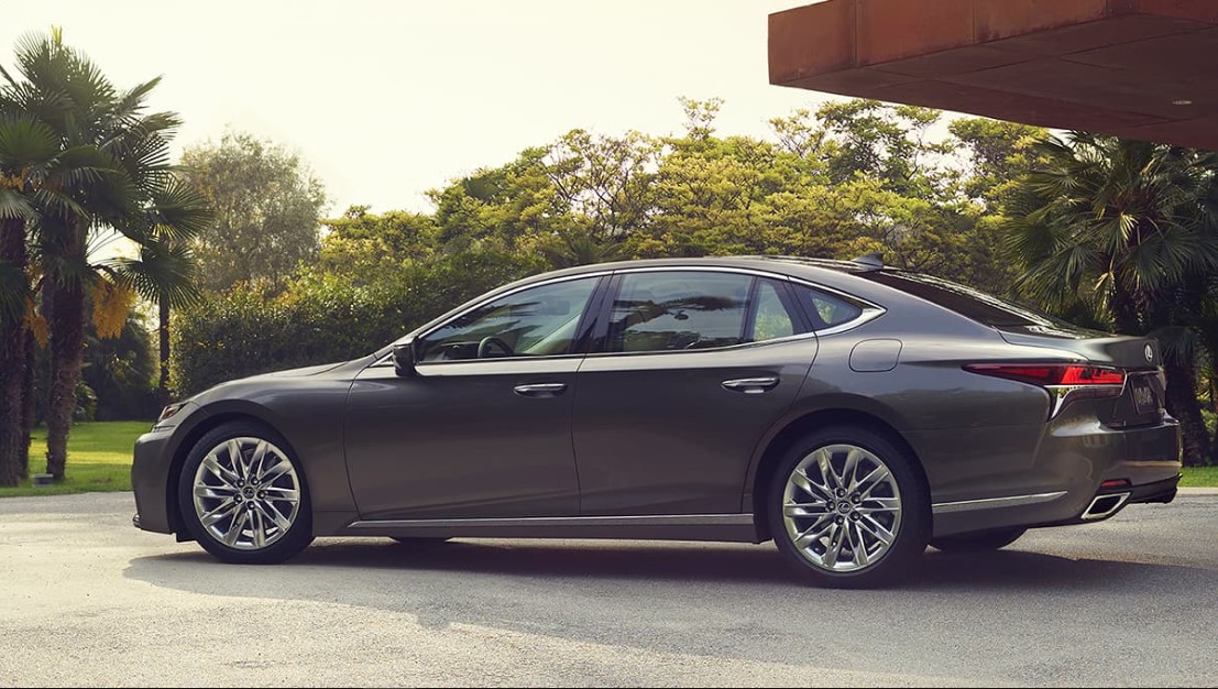 Lexus ls 2019