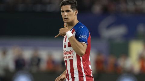 El 'Tepa' González debutó con Chivas este fin de semana.