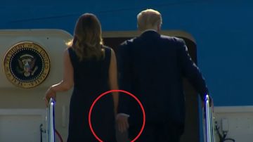 La pareja presidencial durante su viaje a Ohio.