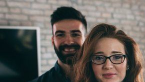 Puedes salir adelante sacando provecho de las críticas constructivas.