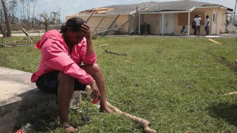 Destrucción y muerte dejó huracán