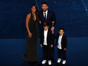 Lionel se mostró feliz de que los pequeños estuvieran en la ceremonia.