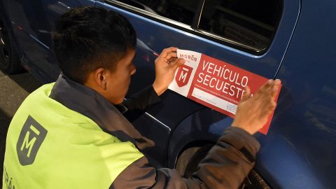 En Buenos Aires le dan un mejor uso a los vehículos "secuestrados" o confiscados por participar en "picadas" (carreras clandestinas)