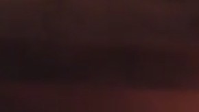 El conductor del camión quedó atrapado dentro de la cabina en llamas.