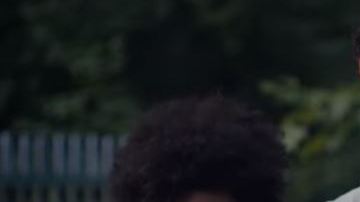 Una vez más, Samsung se mofa de su principal competidor.