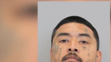 La policía entabló cargos a Joseph Martínez, de 23 años.