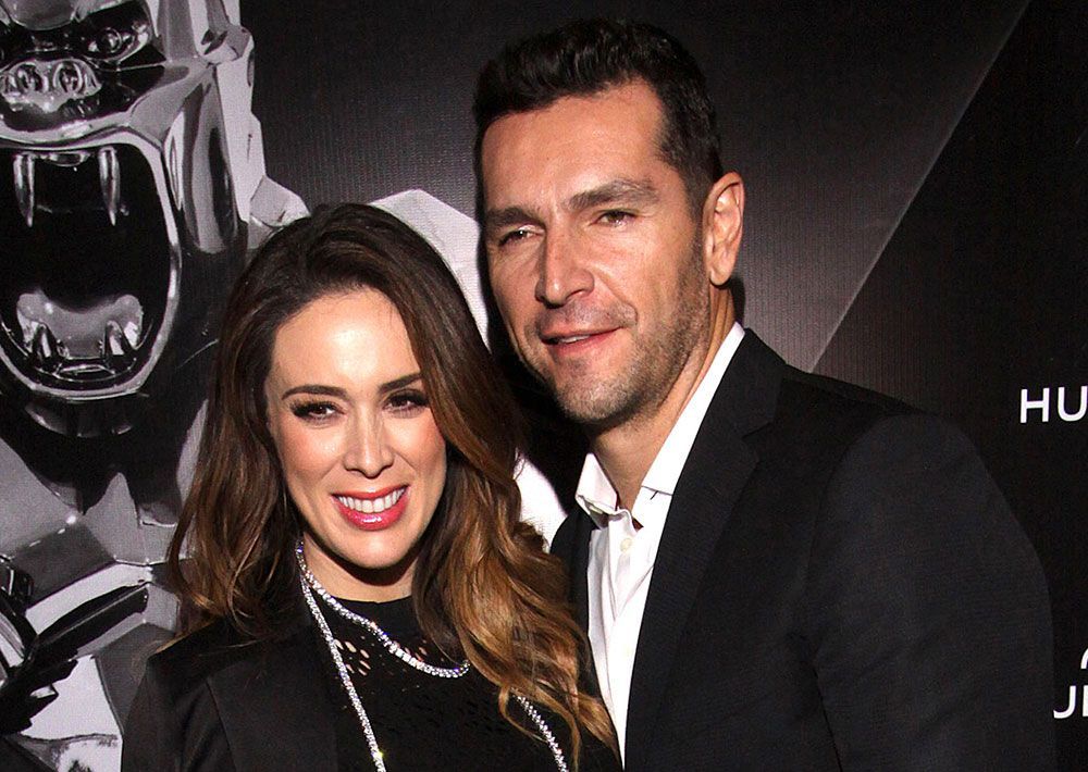 Conoce la casa de Miami en la que Jacky Bracamontes, Martín Fuentes y sus cinco hijas pasan la cuarentena - La Opinión Conoce la casa de Miami en la que Jacky Bracamontes, Martín Fuentes y sus cinco hijas pasan la cuarentena - La Opinión