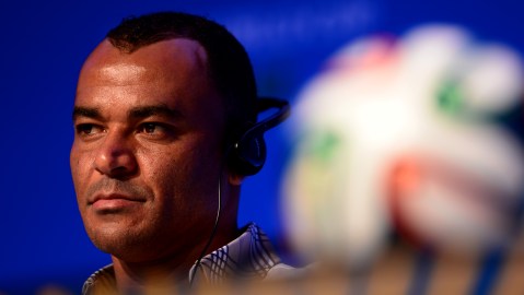 El ex jugador brasileño, Cafú, está viviendo la pena más profunda de su vida.