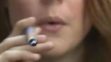 La cadena de supermercados H-E-B que opera en varias ciudades de Texas anunció que dejará de vender cigarros electrónicos.