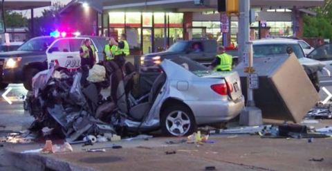 La tragedia ocurrió en las cercanías de S Bowen Road y W Division Street.