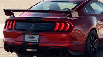 El Ford Mustang Shelby GT500 2020 tiene un precio inicial de poco más de $70,000