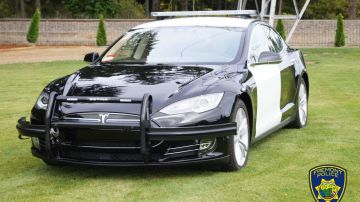 El Tesla de la Policía de Fremont.