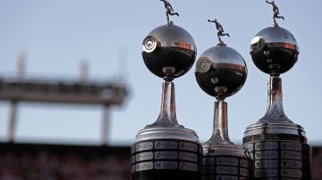 La Liga MX sostendrá reuniones con CONMEBOL para intentar volver al torneo.