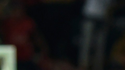 Los fans de Independiente de Medellín arrojaron jeringas a la cancha para protestar por el rendimiento de los jugadores del club.