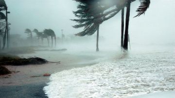 El costo promedio de los daños de un huracán es de $21,600 millones.