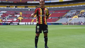 Omar Bravo ya se estrenó como goleador con Los Melenudos en el Ascenso MX.