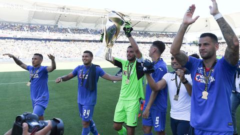 Guillermo Álvarez acudió a Tlalnepantla para dialogar sobre la posible construcción del nuevo estadio del Cruz Azul.