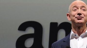 La compañía de Jeff Bezzos anuncia que ofrecerá 300,000 nuevos puestos de trabajo.