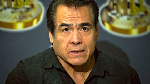 Jesús Reyes, mejor conocido como Máscara Año 2000, ahora se dedicará a cantar rancheras.