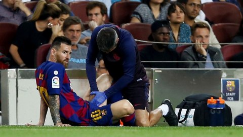 Messi sufrió una nueva lesión y estará fuera al menos un partido,