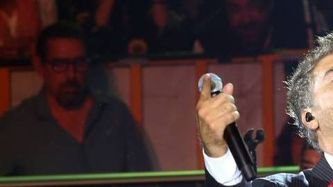 Alejandro Fernández.