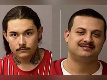 Matthew Arguello, y Ruben Rosales son los sospechosos del homicidio ocurrido en Modesto, California.