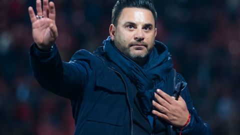 El 'Turco' Mohamed suena como la opción número uno para dirigir a Cruz Azul.