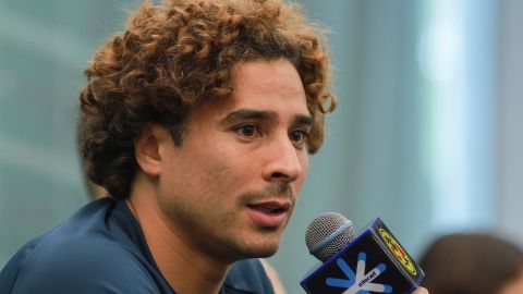 Guillermo Ochoa en conferencia de prensa aseguró que 'clásico solo hay uno".