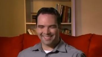 Kristine y Michael Barnett aseguran que fueron víctimas de fraude.