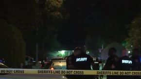 Familiares dijeron que las víctimas, Ramiro Reyes y su esposa Rosalba Reyes acababan de regresar del hospital a eso de la 1:30 a.m.