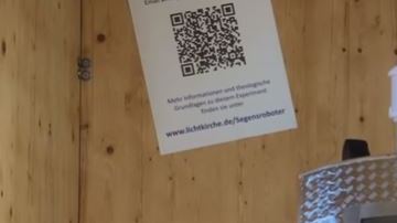 Te puede dar la bendición en 5 diferentes idiomas.