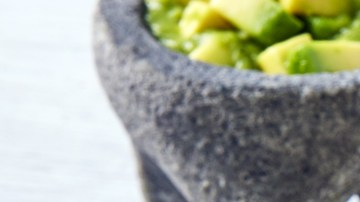 Deja reposar tus tacos al menos media hora antes freírlos y usa un truco para evitar los palitos de madera.