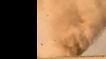 El tornado no causó grandes daños.