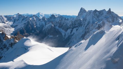 El gobierno podría desalojar comunidades cercanas al glaciar.