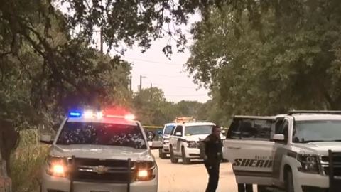 El reporte policiaco preliminar informa que la balacera se registró a eso de las 11:30 p.m. del lunes.