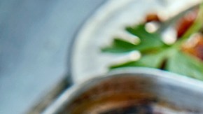 Salmón en costra de nuez