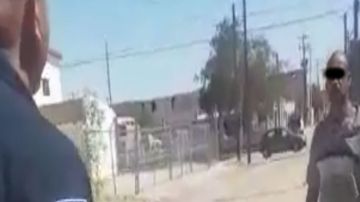 VIDEO: Así fue como un policía se tuvo que defender a balazos de agresor