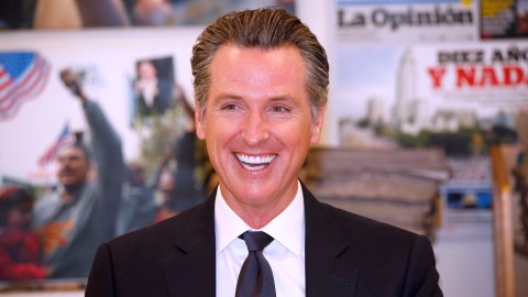 10/23/19 /LOS ANGELES/Governor Gavin Newsom during La Opinions editorial meeting. (Aurelia Ventura/La Opinión)