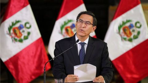 Vizcarra anunció la disolución del Congreso y llamó a la convocatoria de elecciones legislativas.