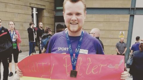 Harry Potter en una carrera de 10 kilómetros en Manchester.