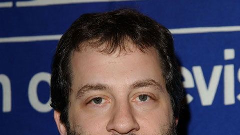 El cineasta Judd Apatow (izq.) y el actor Aaron Paul están entre los críticos del control de velocidad de Netflix.
