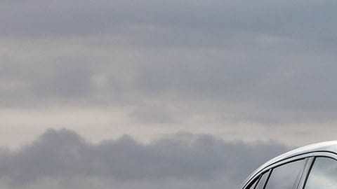 La marca no se queda atrás y presenta su propio EV