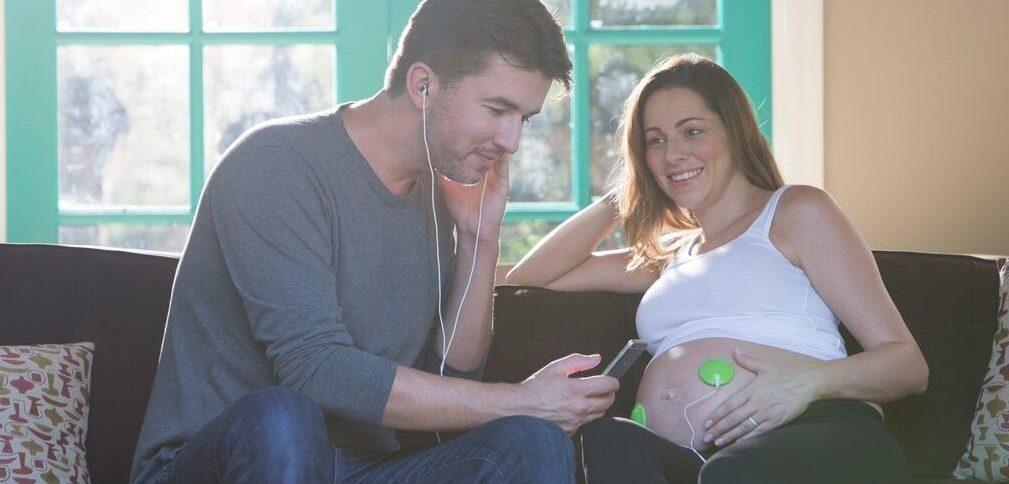 Los 4 mejores auriculares para que tu bebé escuche música durante el embarazo