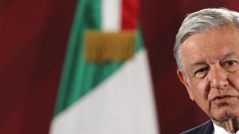 El documentalista boricua Tito Román Rivera le preguntó al mandatario sobre el status de la isla.