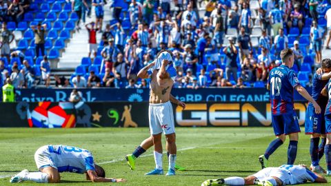 Al club madrileño se le pitó un penalti en contra por una falta cometida fuera del área.