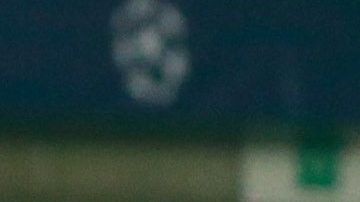 Treinta minutos le alcanzaron a Mbappé para marcar un hattrick en partido que PSG destrozó 5-0 a Brujas.