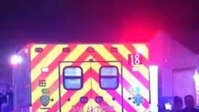 En el patio frontal de la vivienda ubicada en 4600 River Canyon, al sureste de San Antonio, se podían ver rastros de sangre.